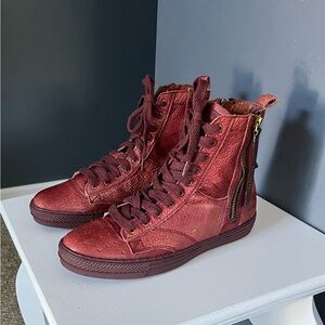Liebeskind Berlin Burgundy High-Top Leather Zip Up/Lace Up Sneakers Sz 38/7.5 US